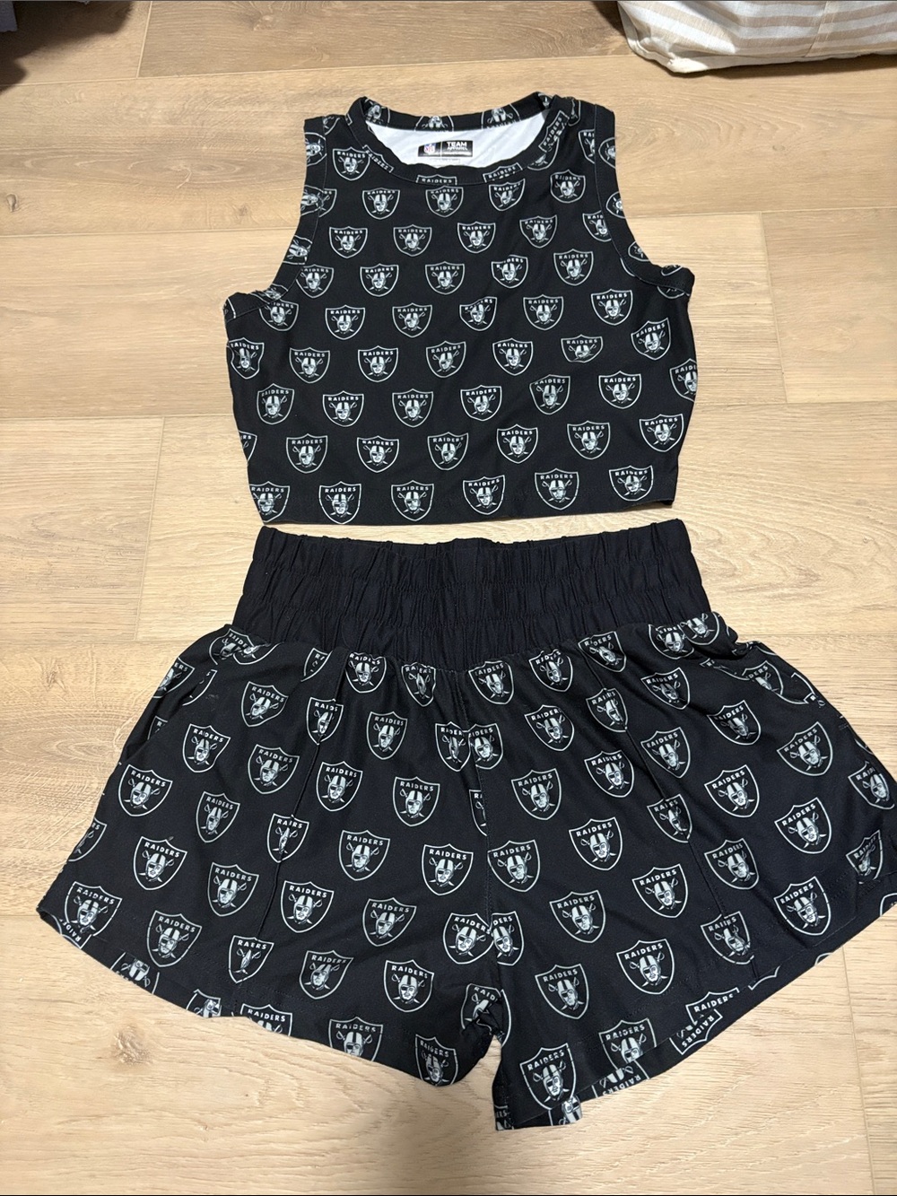 NFL Raiders Black Logo Sleep crop tank and high waisted shorts - SET